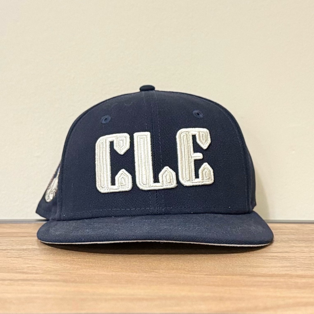 Cleveland Guardians City Connect New Era 59Fifty Navy Blue CLE Fitted Hat 7 1/4”